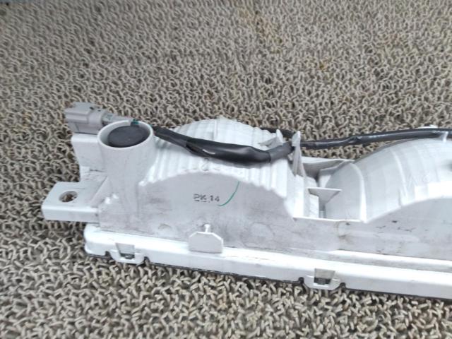 SUBARU 純正バックフォグ