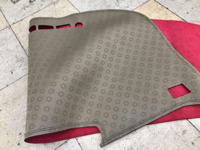 メーカー不明 ダッシュボードマット