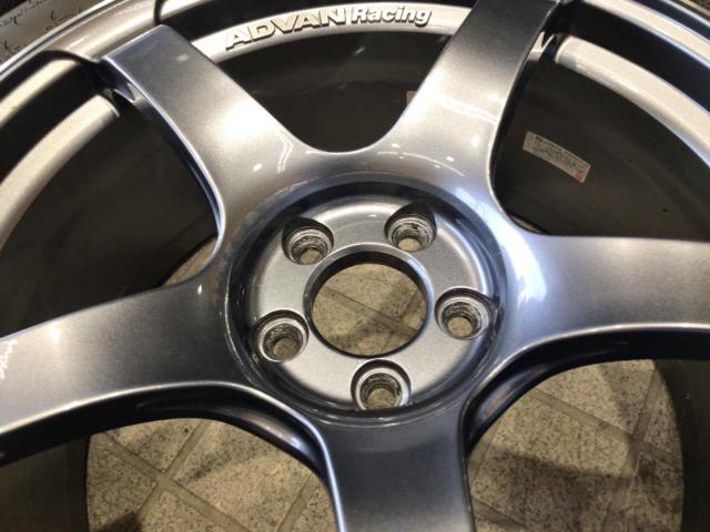 YOKOHAMA
ADVAN
Racing
TC-4
+
NANKANG
CR-S