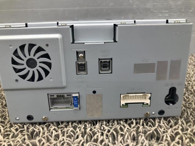 Panasonic CN-E330D★お得な新品アンテナフィルム付★