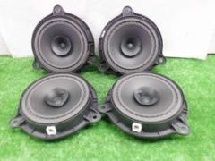 Nissan
Genuine speaker