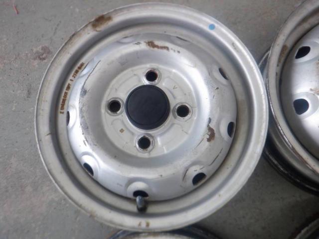 Unknown Manufacturer
Steel wheel