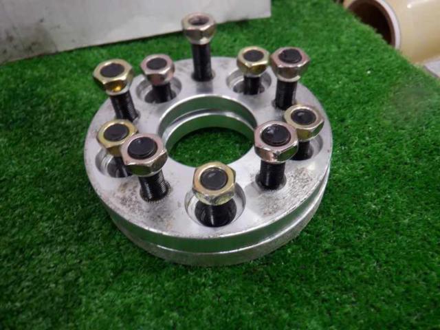 [With reason] Durax
Wide tread spacer