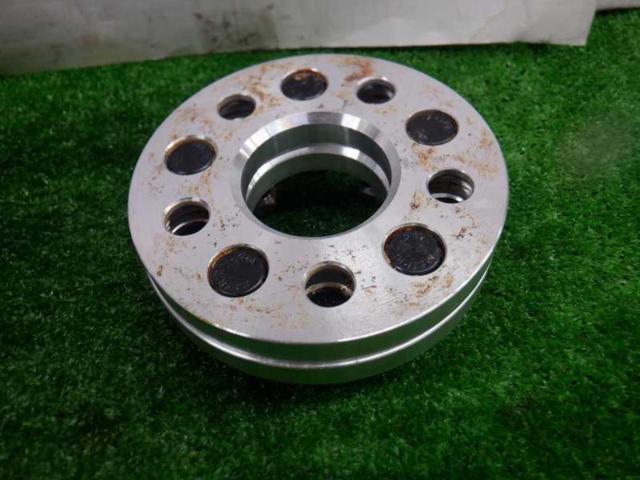 [With reason] Durax
Wide tread spacer