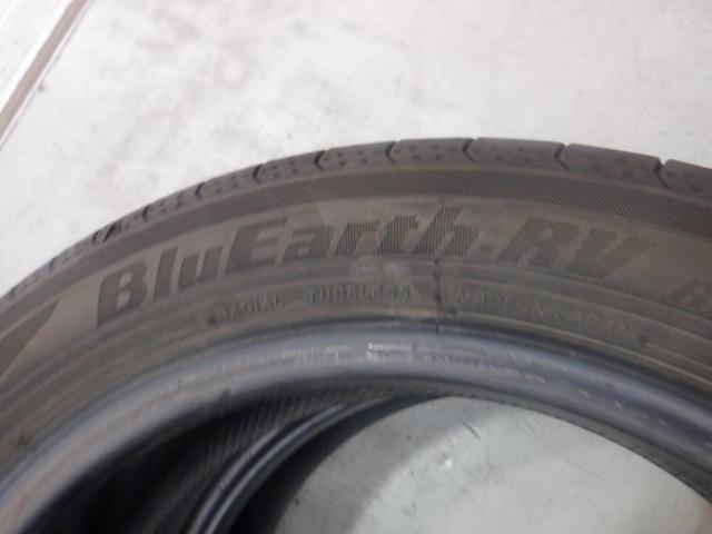 [Set of 2] YOKOHAMA
BluEarth
RV03K