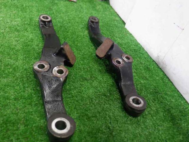 Nissan genuine
Front lower arm