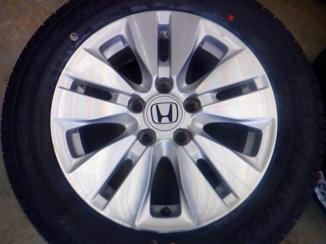 3 Honda genuine
RK Step WGN
Spada Wheels
+ KENDA
KR36