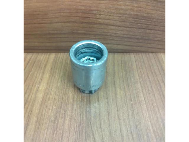 McGARD
Genuine Honda spherical seat lock nuts