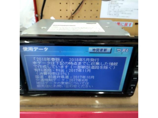 Toyota genuine
NHZN-W57
■
2007 model
Supports full segment / CD / DVD / SD / front AUX / CD recording