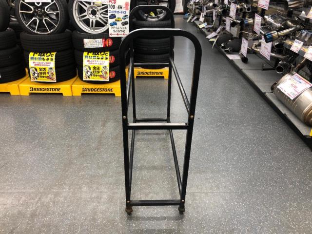メーカー不明 タイヤラック