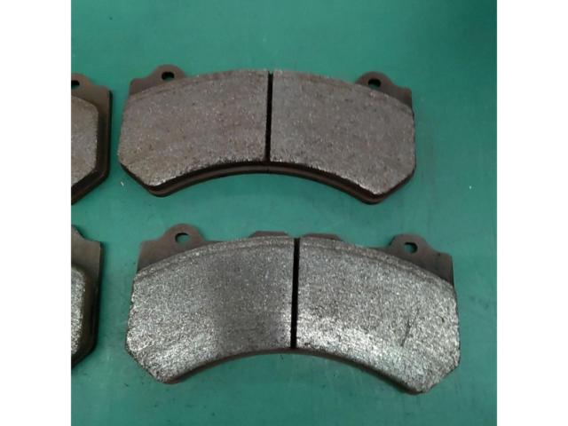 FERODO
RACING brake pads
Front
