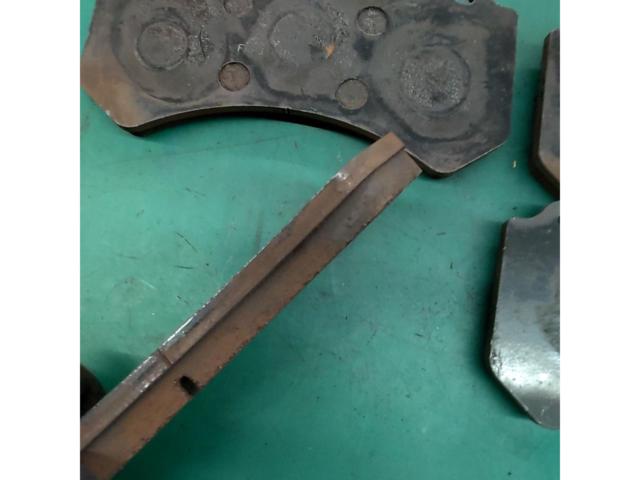 FERODO
RACING brake pads
Front