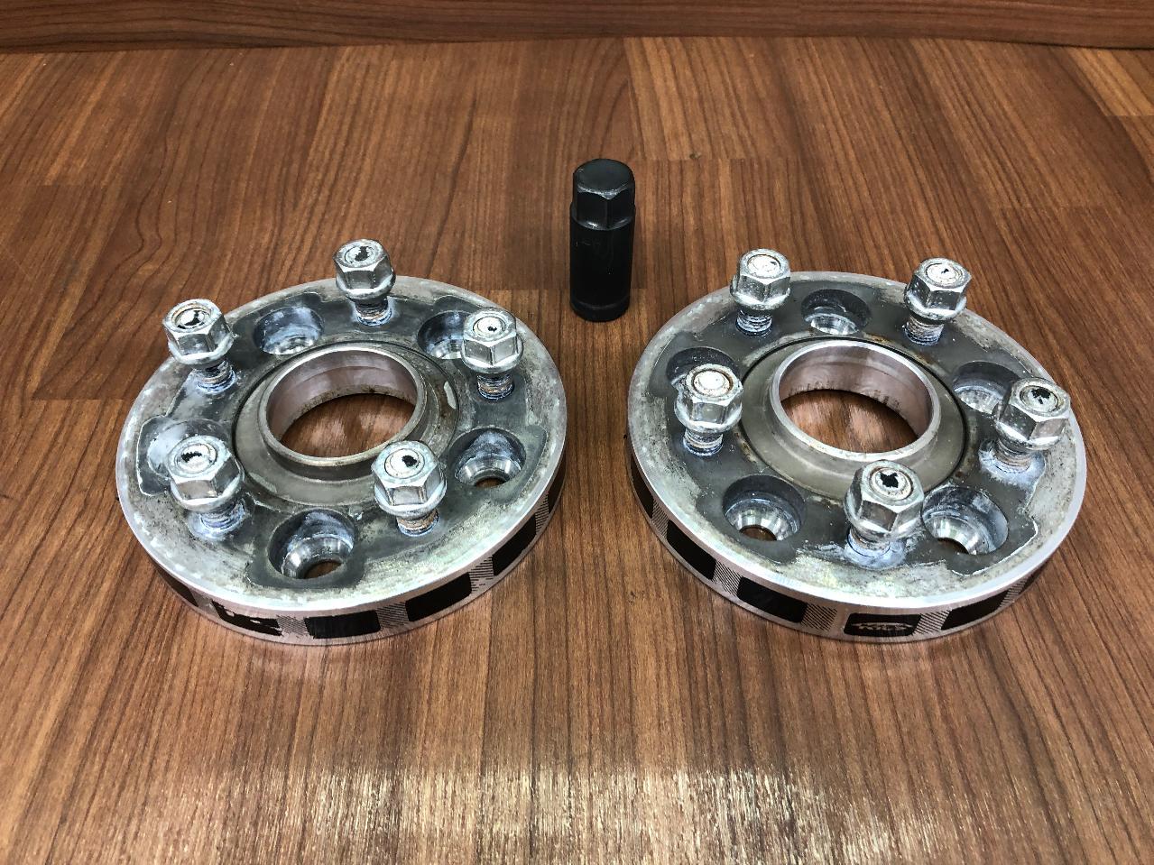 KICS
Wide tread spacer