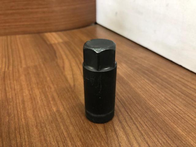 KICS
Wide tread spacer