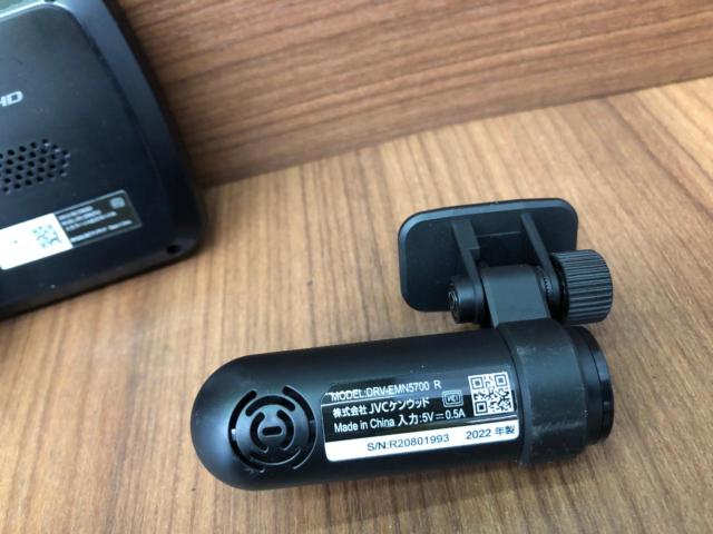 KENWOOD
DRV-EMN5700
Navi interlocking
Digital rearview mirror type
Front and rear 2 Camera drive recorder