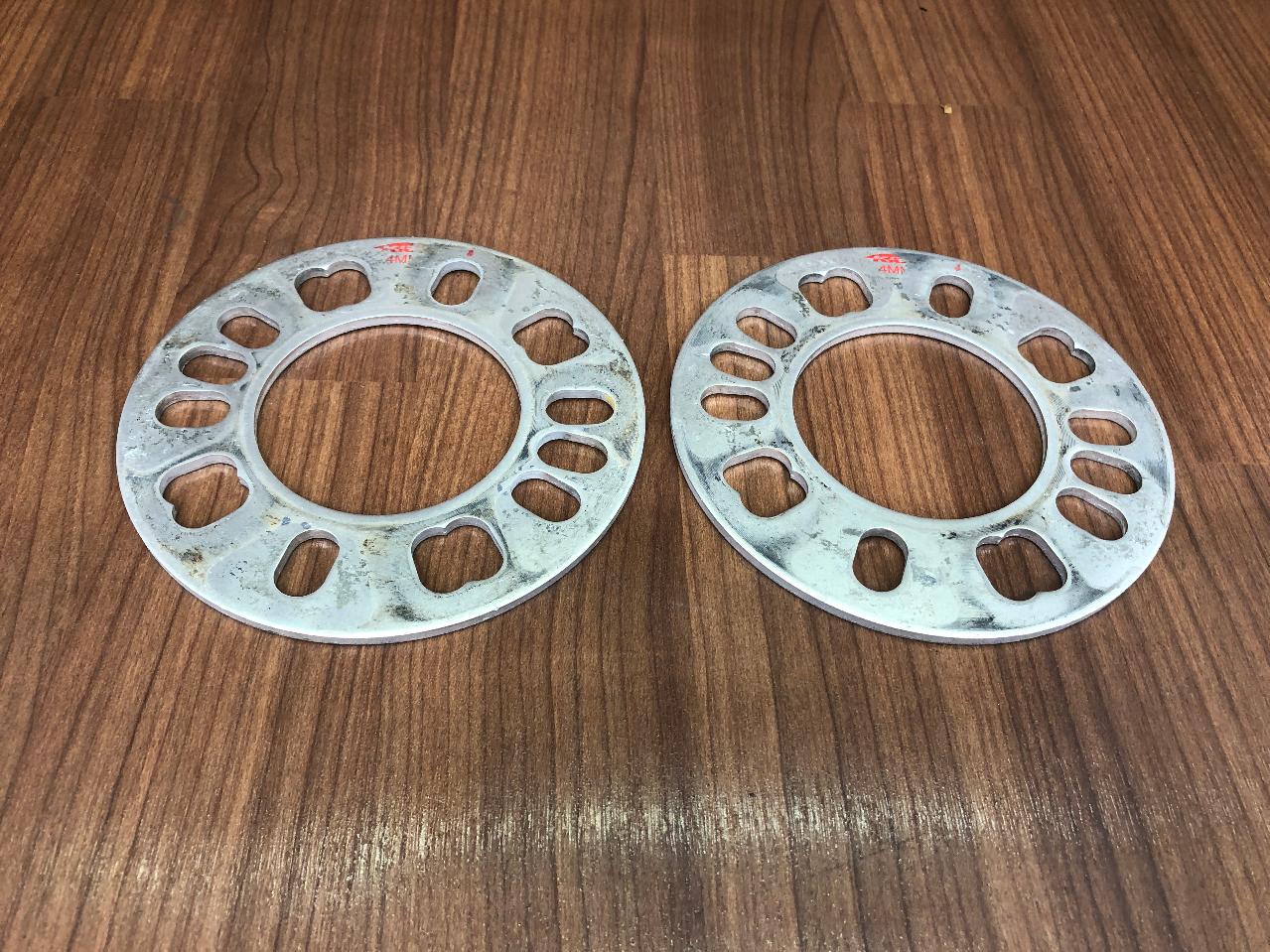 KICS
4mm wheel spacer