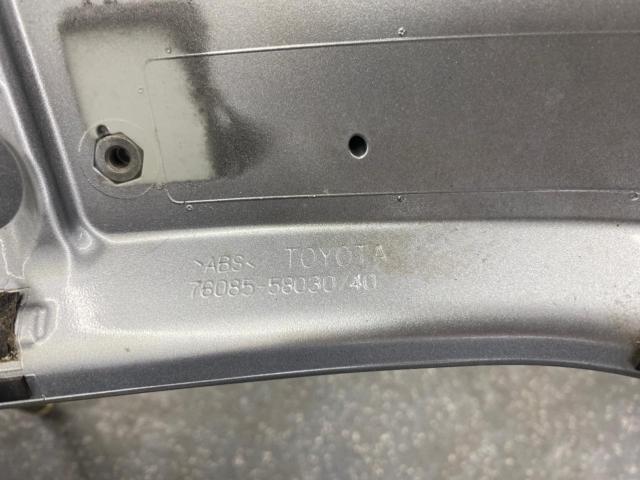 トヨタ純正 20系ヴェルファイア前期純正リアスポイラー