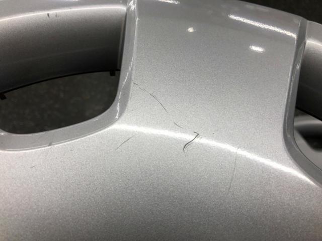 トヨタ純正 200系ハイエース 1/2/3型純正15インチホイールキャップ 1枚