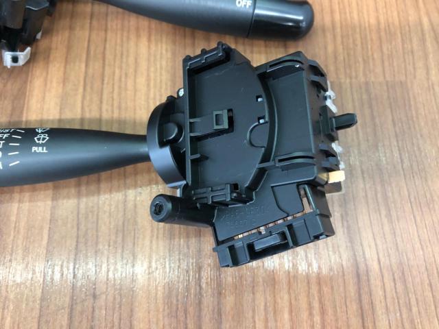 ダイハツ純正 ディマースイッチ【ソニカにて使用予定】