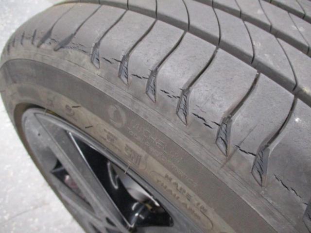 トヨタ純正(TOYOTA)  50プリウス純正ブラックエディションホイール  + MICHELIN(ミシュラン) PRIMACY4