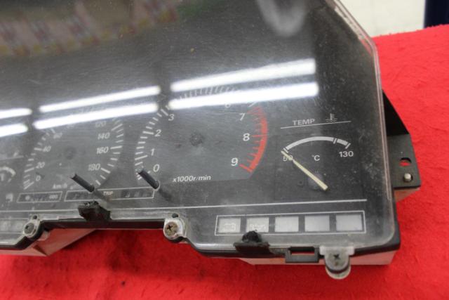 A Nissan Fairlady Z with a minor issue.
Z31
Late genuine meter