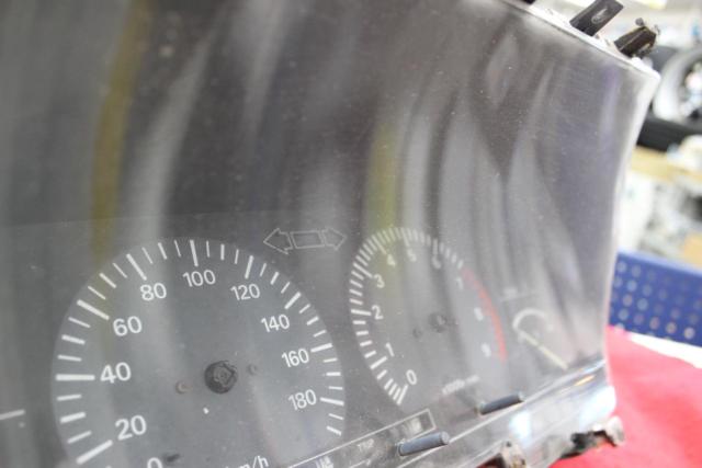A Nissan Fairlady Z with a minor issue.
Z31
Late genuine meter
