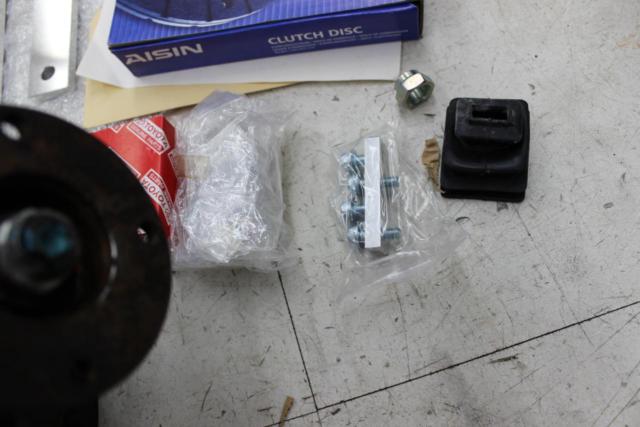 AE86 currently for sale
Altezza OEM Modified 6-Speed Transmission Conversion Kit