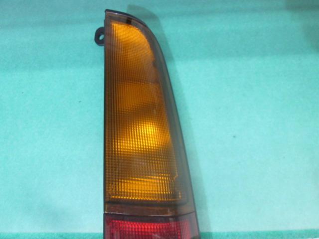 Daihatsu
L600 system
MOVE
Genuine tail lens