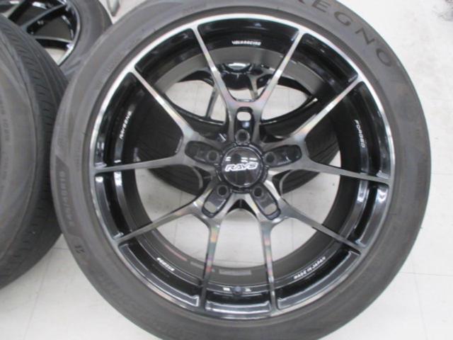 RAYS VOLK
RACING (Volk
Racing)
G025 + BRIDGESTONE REGNO
GR-XⅢ