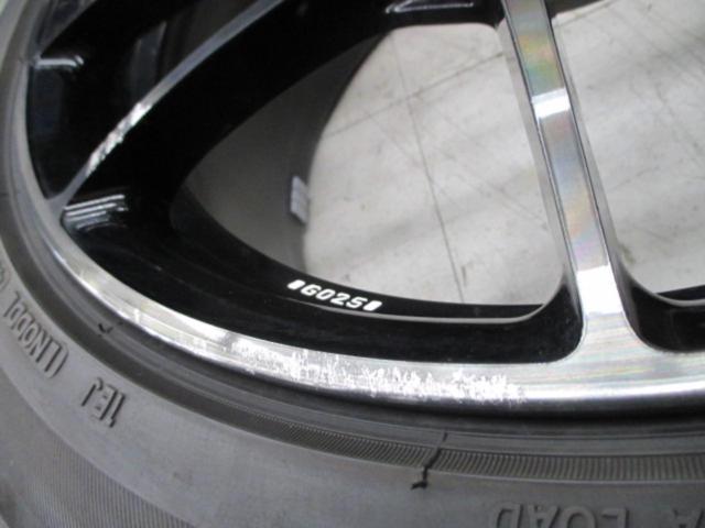 RAYS VOLK
RACING (Volk
Racing)
G025 + BRIDGESTONE REGNO
GR-XⅢ