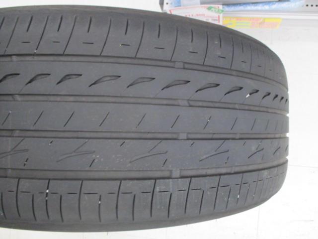 RAYS VOLK
RACING (Volk
Racing)
G025 + BRIDGESTONE REGNO
GR-XⅢ