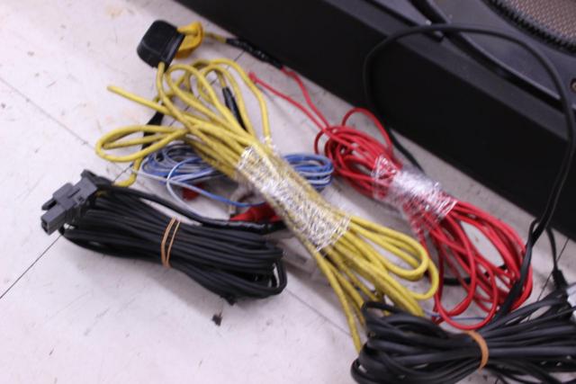 Carrozzeria TS-WX99A (with minor defects)
Powered subwoofer