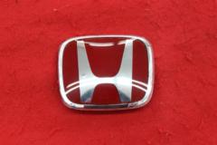 Honda genuine DC5
Integra
Rear emblem