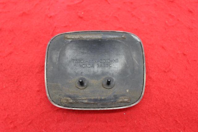 Honda genuine DC5
Integra
Rear emblem