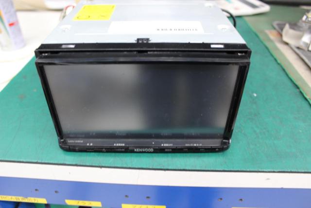 【KENWOOD】MDV-D302 ワンセグ/CD/USB
