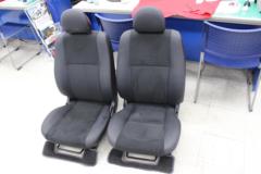 【トヨタ純正】200系ハイエース S-GL ダークプライム純正シート 左右