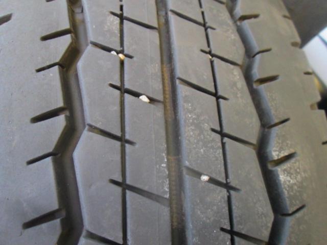【トヨタ純正】200系ハイエース純正スチール +【DUNLOP】SP175N