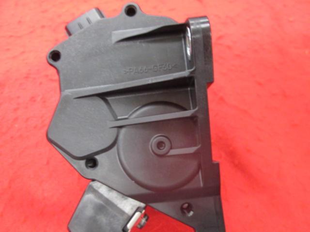 トヨタ純正(TOYOTA) NHP10 アクア純正 アクセルペダル
