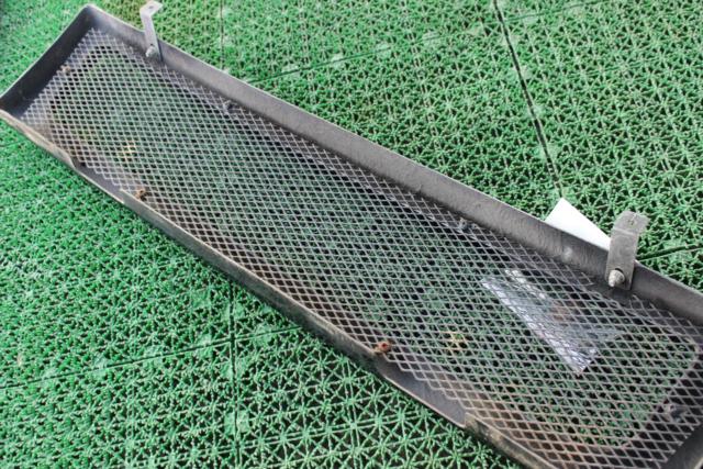 【JB23/ジムニー】メーカー不明 FRP製フロントグリル