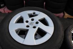 【トヨタ純正】 30系プリウス 純正ホイール