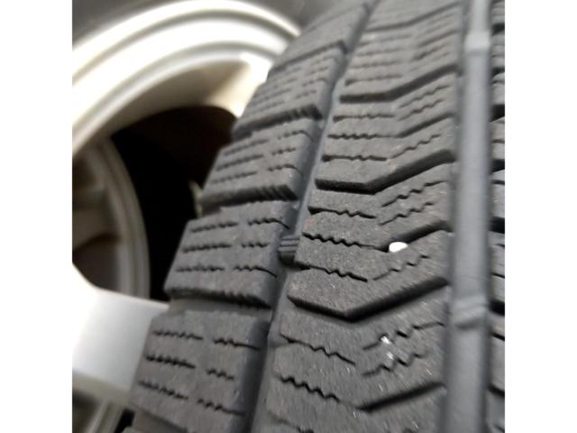 BRIDGESTONE BLIZZAK VRX2