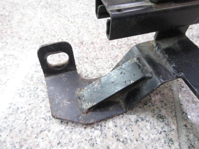 カワイ製作所製 フルバケ用シートレール