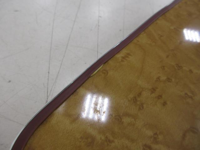 Unknown Manufacturer
Front table
