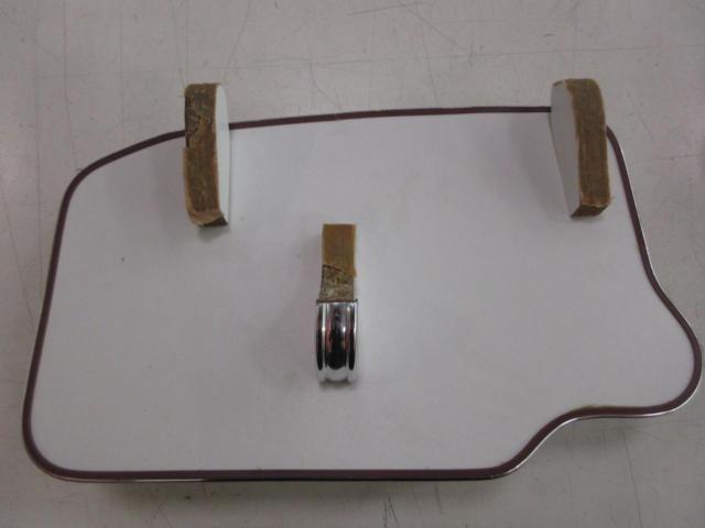 Unknown Manufacturer
Front table
