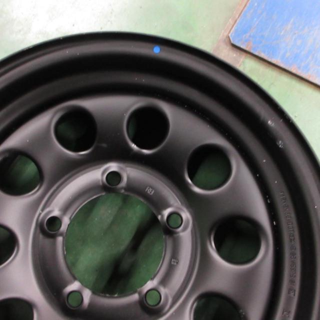 SUZUKI
Jimny Sierra / JB74
Genuine steel wheel