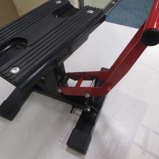 モトトモ オフロードメンテナンススタンド