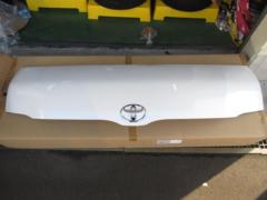 Toyota genuine Hiace
200 series
wide
8 type
Genuine bonnet