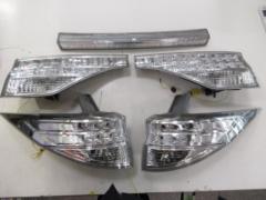 Toyota genuine Estima
50 system
Mid-cycle genuine clear taillights