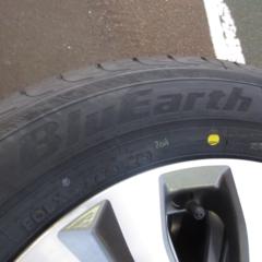 YOKOHAMA
BluEarth
AE01