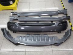 【ホンダ純正】ヴェゼル RU3/RU4 後期フロントハーフ 、サイドステップ、リアバンパーセット